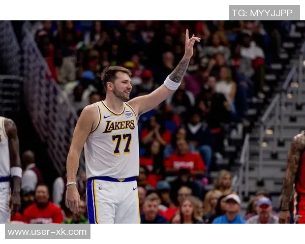 湖人击败快船东契奇展现无与伦比的统治力与领导能力 湖人击败快船东契奇展现无与伦比的统治力与领导能力