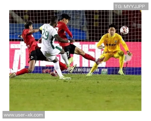 亚泰主场失利国安主帅苏亚雷斯向球迷深表歉意并承诺改进 亚泰主场失利国安主帅苏亚雷斯向球迷深表歉意并承诺改进