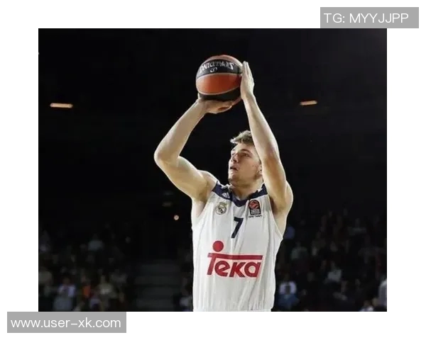 东契奇称赞球队客场表现出色呼吁继续努力争取更好成绩